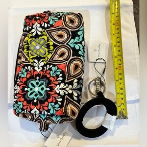 NWT- Vera Bradley medium cosmetic bag